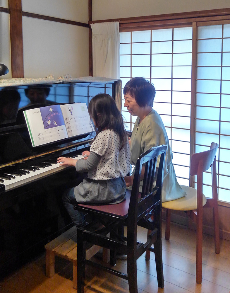 子供ピアノ